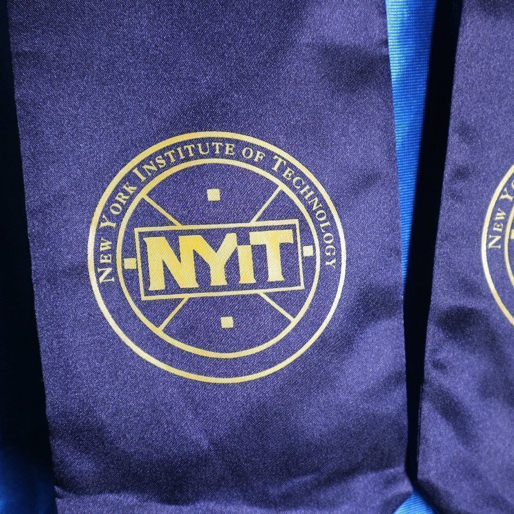 Blue Cap and Gown 5'5"/5'6" - Picture 4 of 8